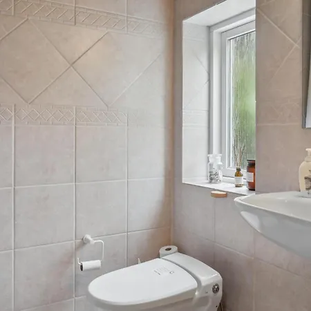 3 Bedroom Awesome Home In Idestrup * Bøtø By